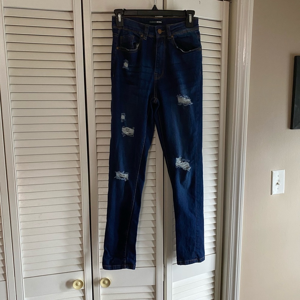 Fashion Nova Jeans SZ 3